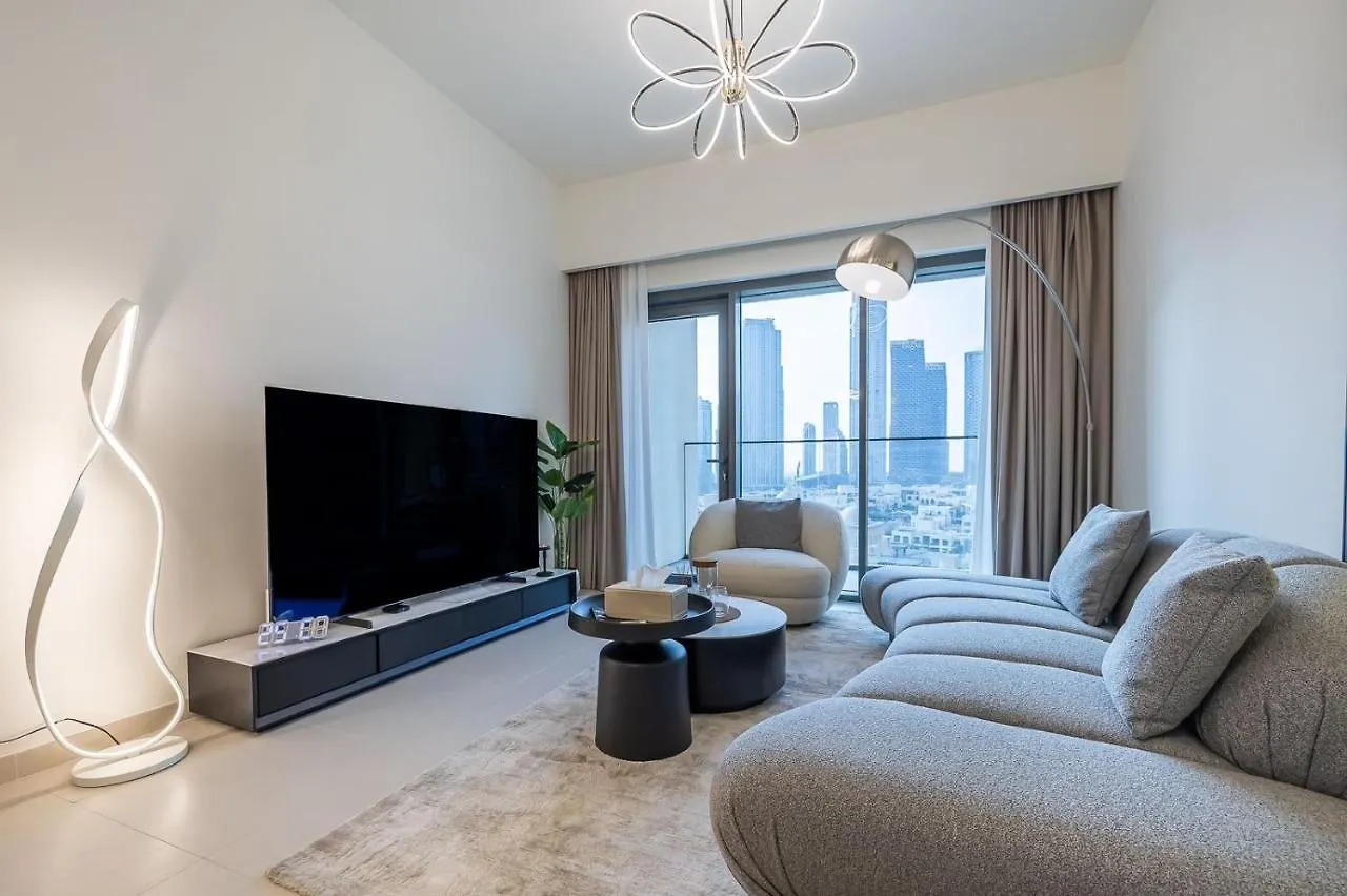 Downtown, Dubai Burj Royale 2 Bdr Apartment Full Burj - Khalifa View